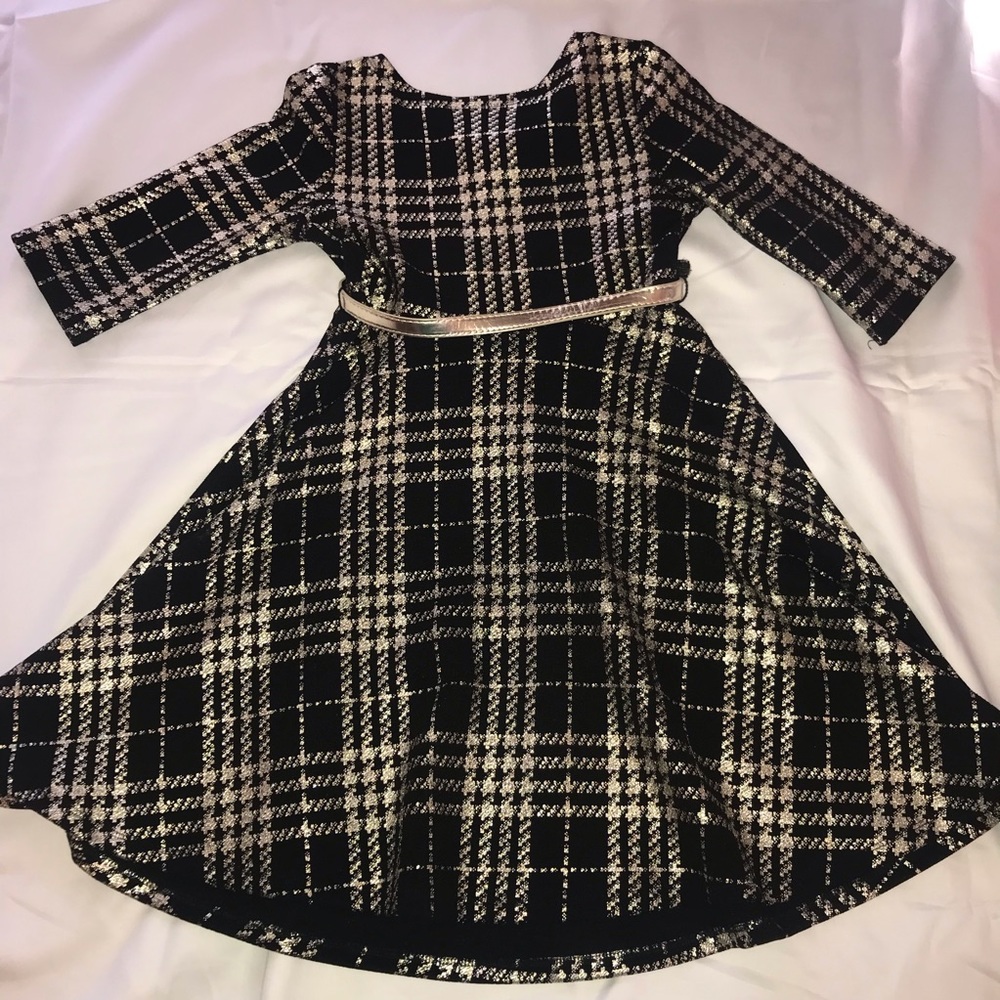 Black & gold dress with gold belt